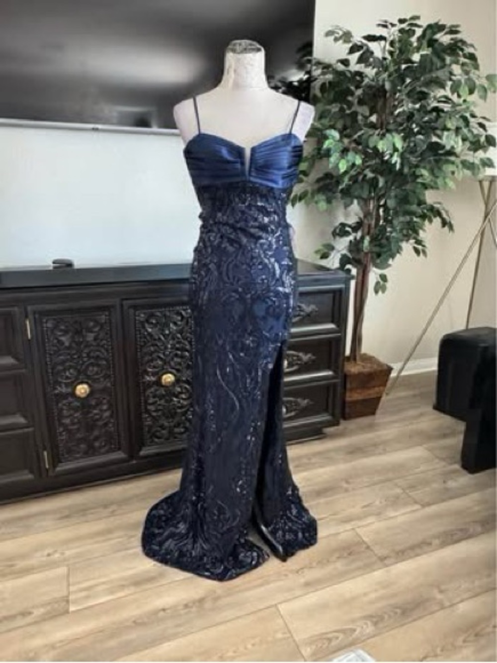 Brand new WINDSOR-size XS navy blue maxi womens ladies dress